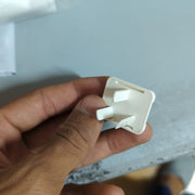 Child safety socket cover for protecting babies and toddlers from exposed electrical outlets. Durable and secure design for enhanced home safety at Glinzay Official.
